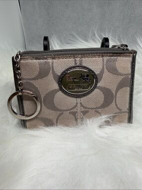 🍊2/$30 - Coach Zip Card Case Wallet